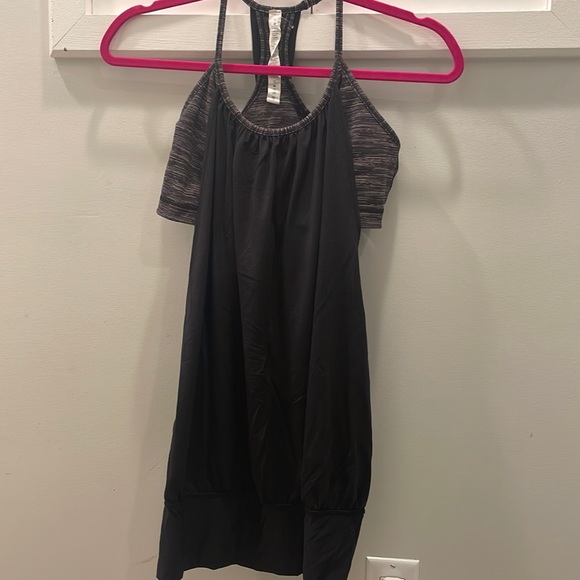 Lululemon top - Picture 1 of 4